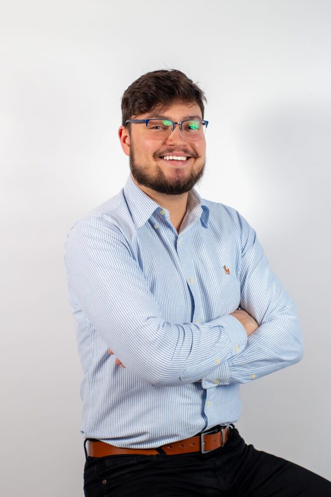 Eryk Wilk — twórca stron internetowych, Base-IT